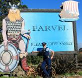 Farvel Sign - Central 