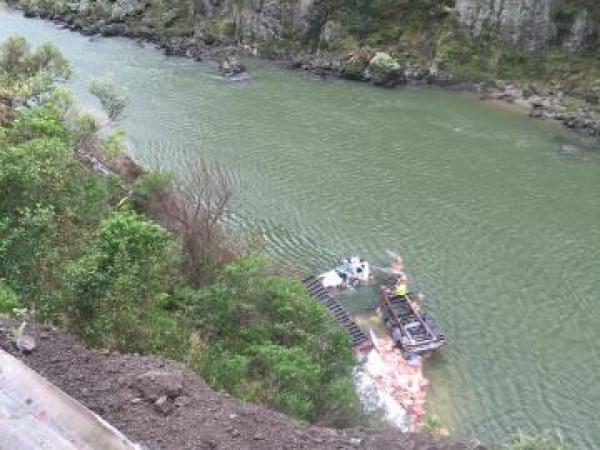 Manawatu Gorge rescue 