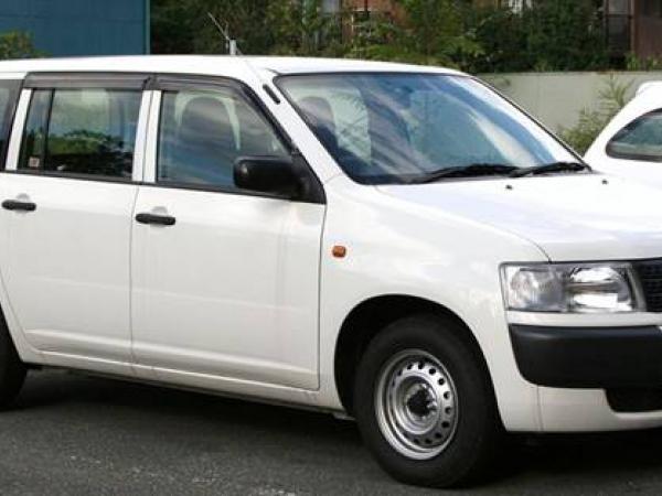 Police are seeking sightings of a Toyota Probox like this registration FLY984